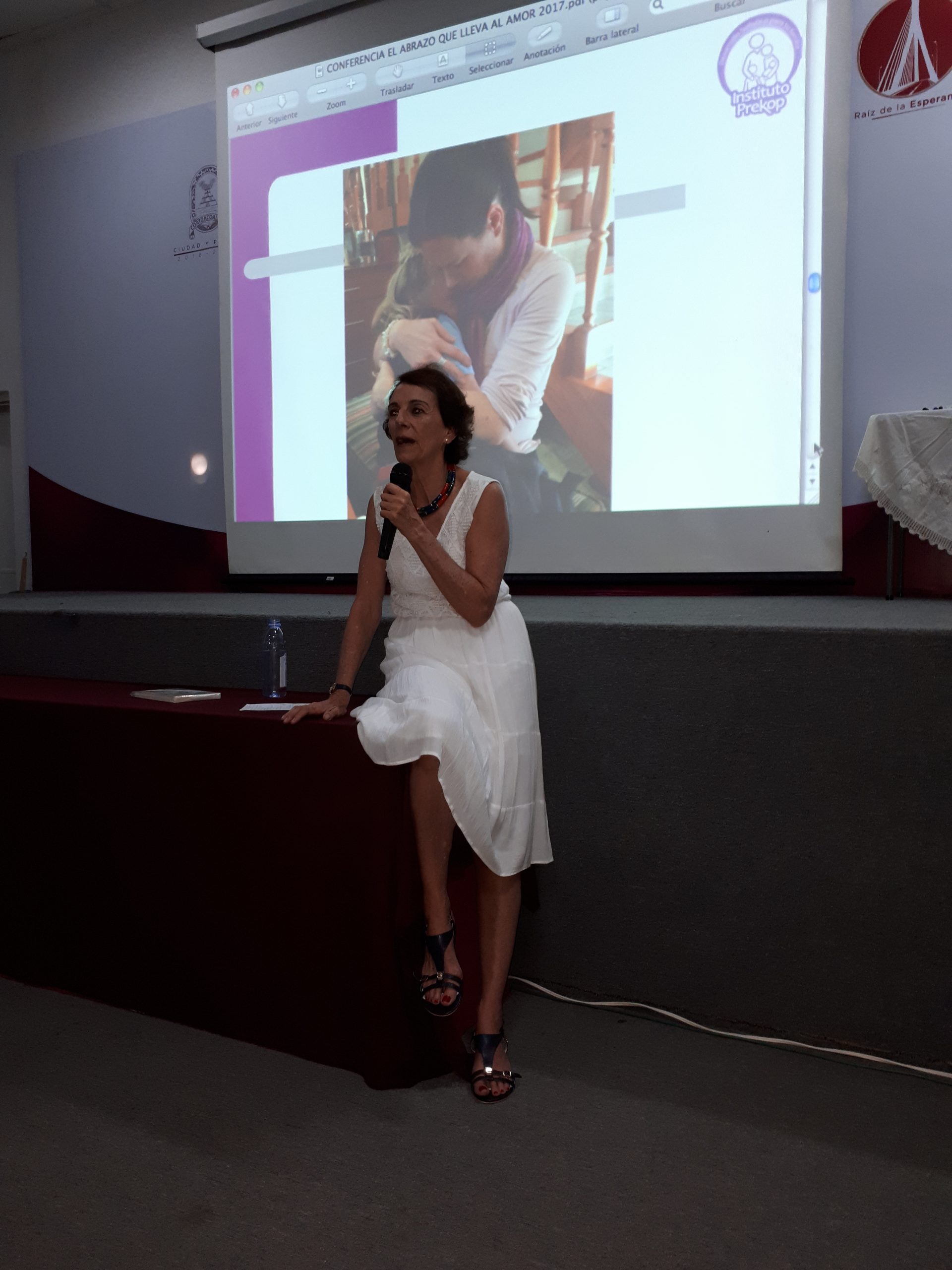 Conferencia «El abrazo que lleva al amor», Coatzacoalcos, Ver